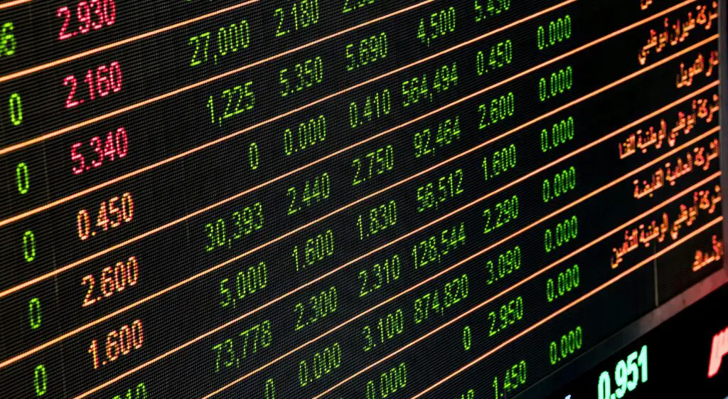Demo Trading vs Live Trading: What You Should Start With